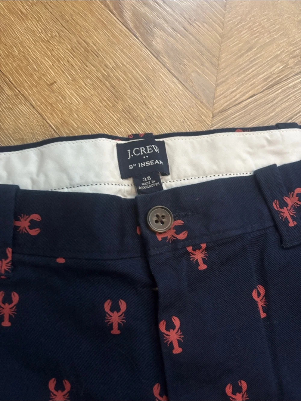 NWT J. Crew Navy Shorts with Red Lobster Motif - Size 35”